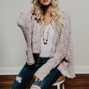 Blankie Cardigan in GREY
